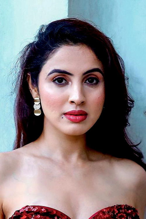 Priyanka Kholgade as 