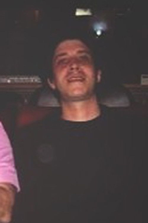 Mario González as Él mismo