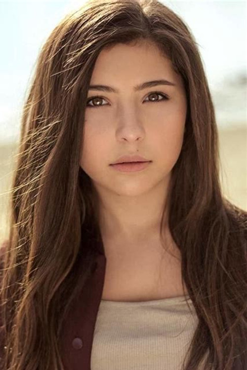 Emma Tremblay as Young Mary Alice Brandon