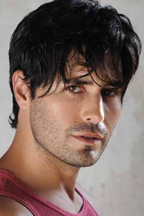 Maximiliano Hernando Bruno as Josè