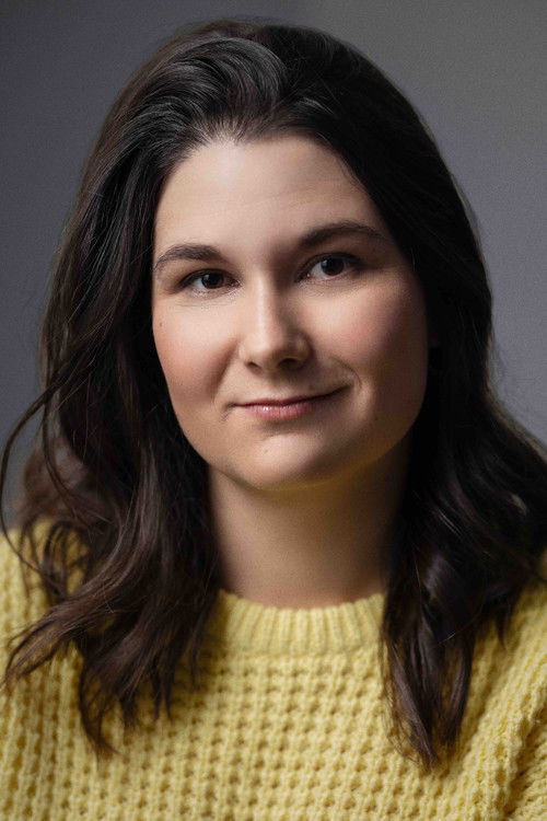 Érika Soucy as Julie