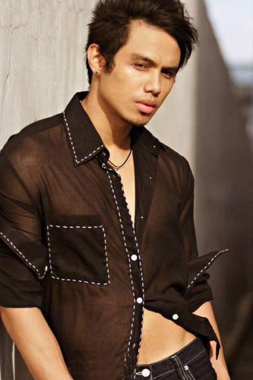 Josh Ivan Morales as Jonbert