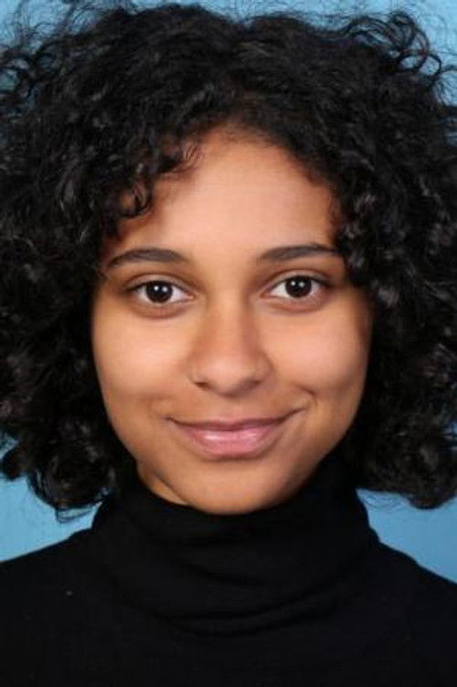 Safinaz Sattar as Laurie