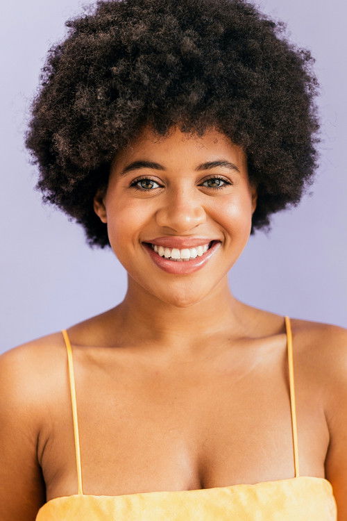 Michael Washington as Fiona