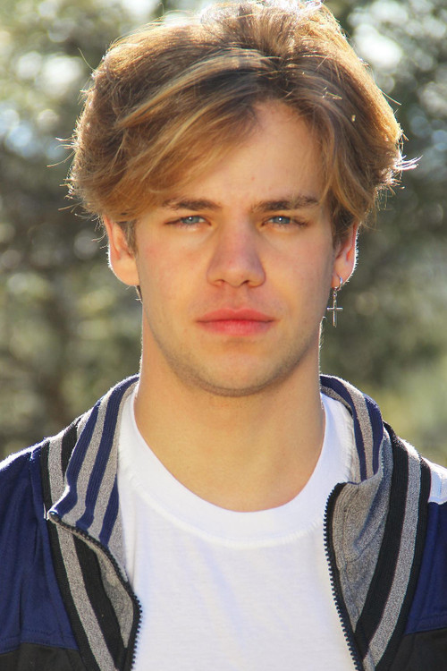 Gaby del Castillo as Kupa