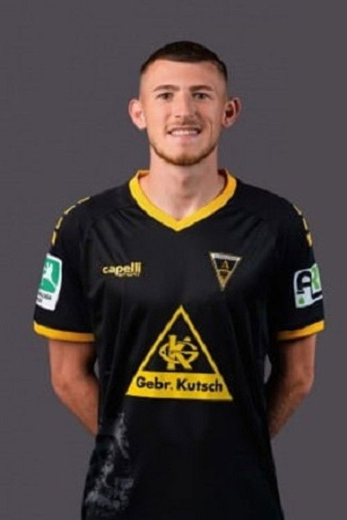 Tim Korzuschek as Tim Korzuschek