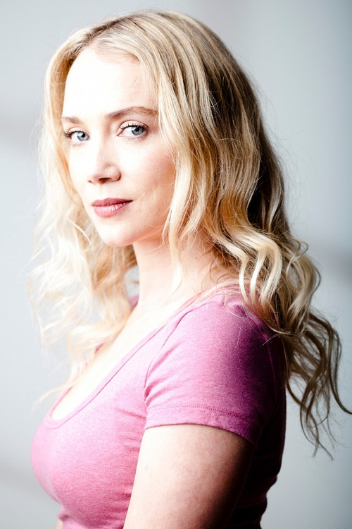 Phoebe Falconer as Tammy