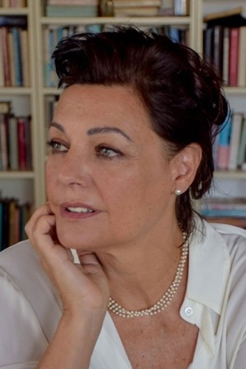 Manuela Gatti as Manuela