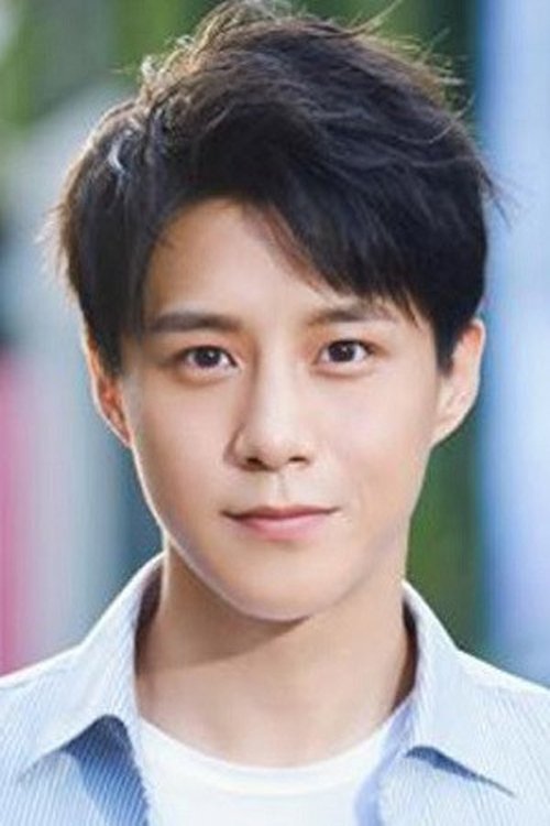 Wang Gongliang as Zeng Yu