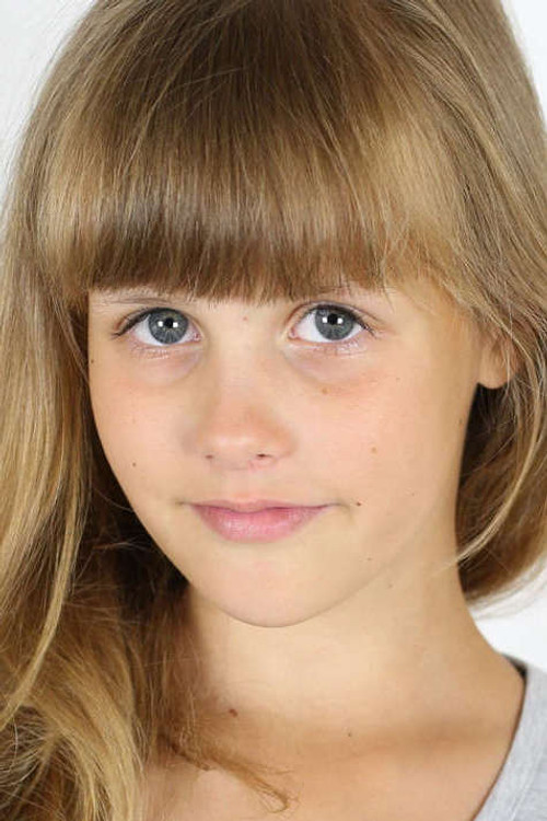 Daria Botsmanova as Женя Артамонова