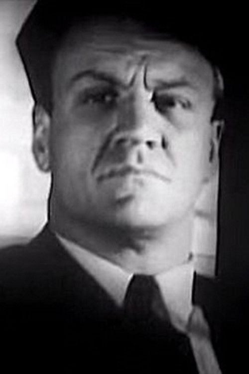 Lyle Latell as Policeman (uncredited)