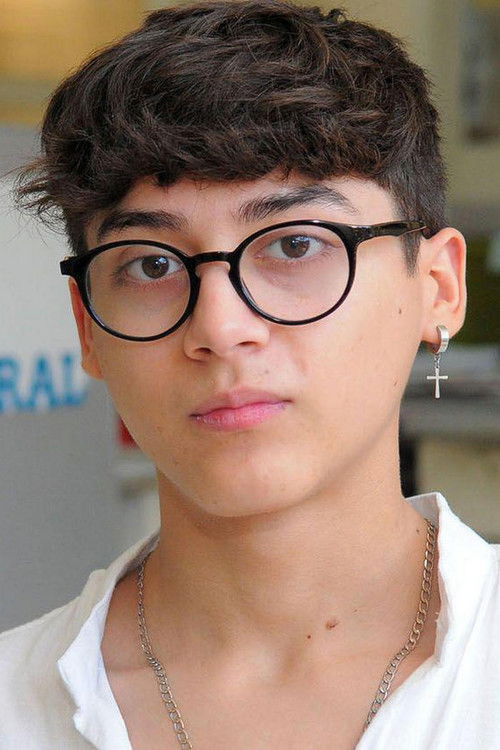 Nicolás Díaz as Nino