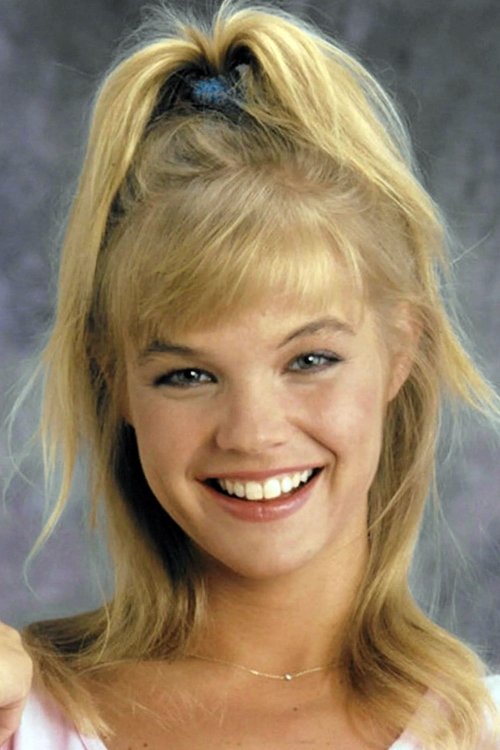 Julie McCullough as Teri Hart