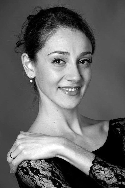 Nicoletta Manni as Medora