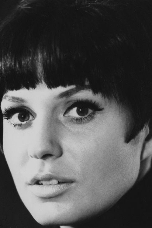 Renate Küster as TV announcer