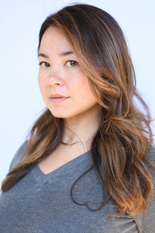 Alicia Borja as Erin