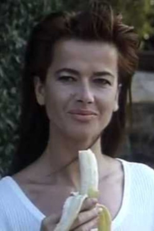 Pilar Orive as Janet Cooper