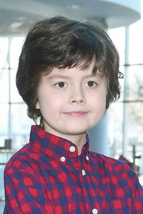 Mateusz Pawłowski as Rajmund Kolbe (child)