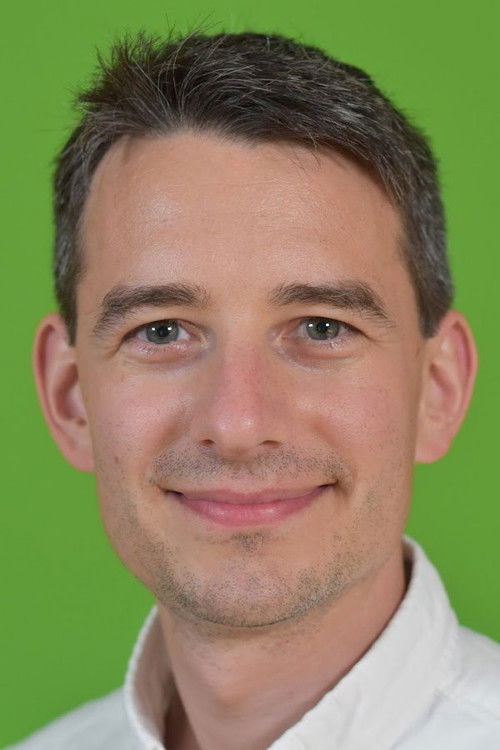 Kasper Emanuel Stæger as Kasper