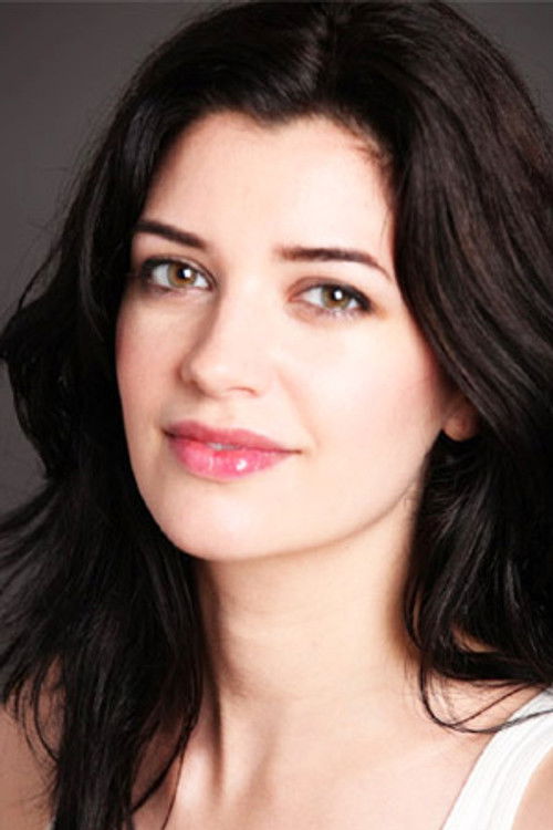 Miriam Pultro as Beila