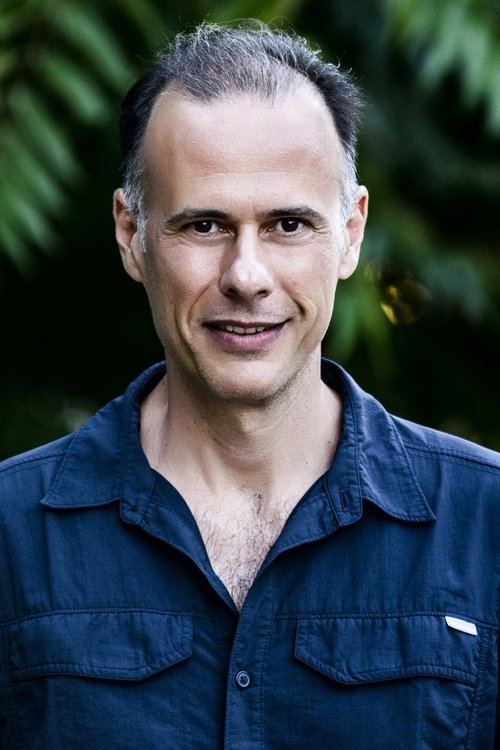 Yorgos Glastras as Kosmas