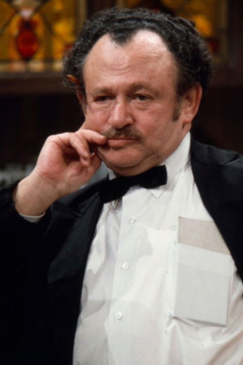 Shimen Ruskin as Russian Bridegroom