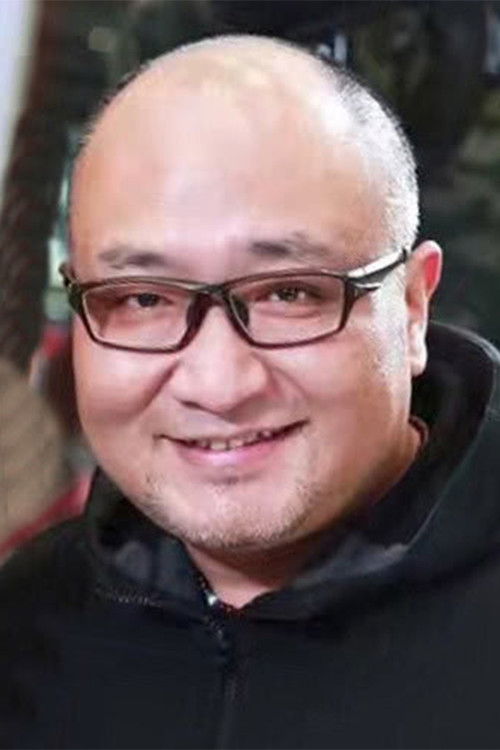 Xuesong Liu as 导演