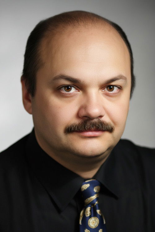 Teoman Aksoy as Gazino Müşterisi