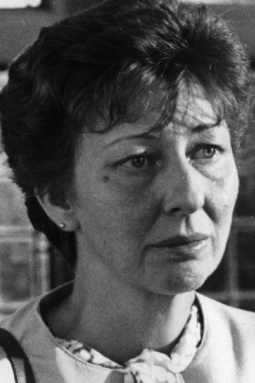 Sheila Kelley as Elaine Meeks