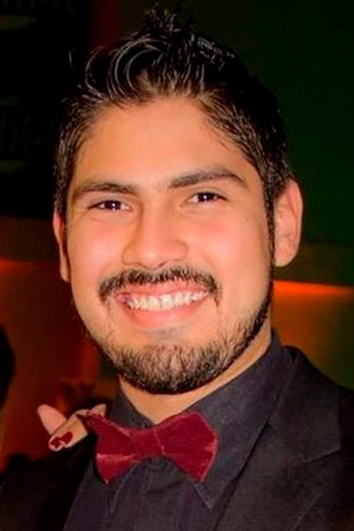 Majelo Quiróz as Marco