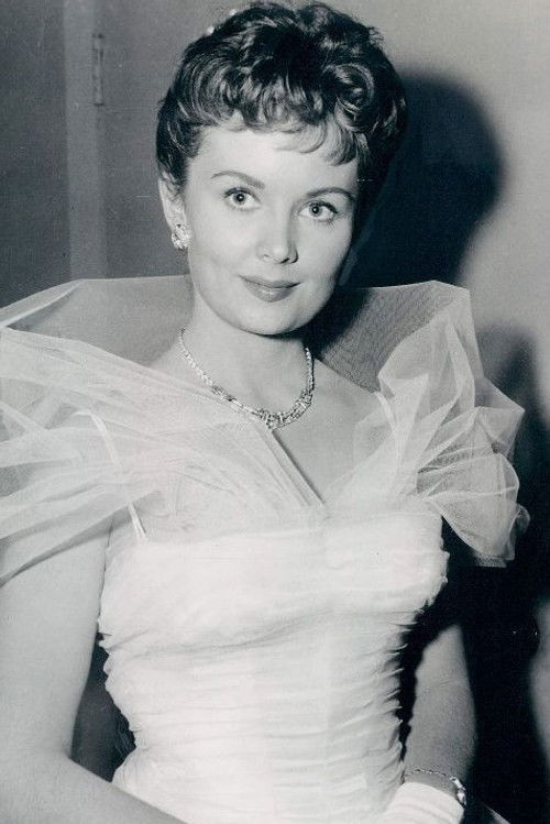 Olive Sturgess as Bonnie Young