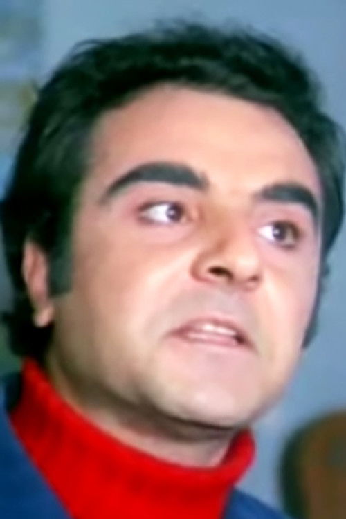 Thomas Konstadinidis as Tzortzis