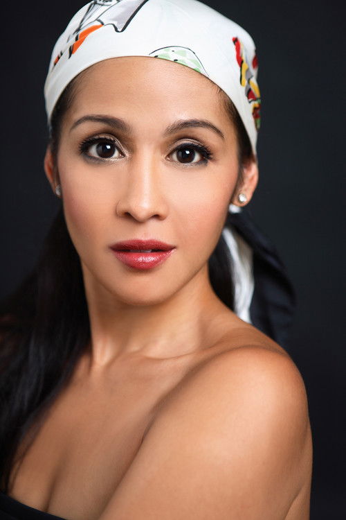 Maritina Romulo as Sandy