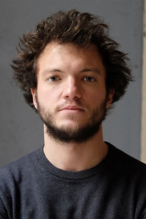 Thomas Rortais as Le serveur