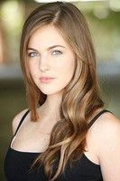 Evanne Friedmann as Maddie