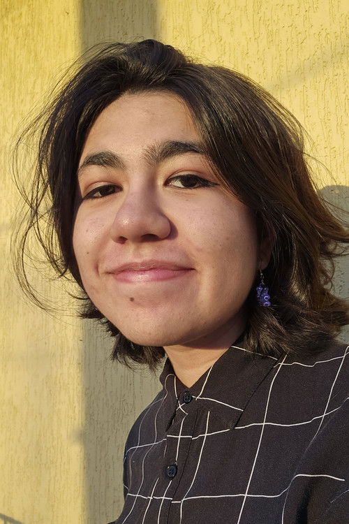 Fefe Urresti as Tomate (Voice)