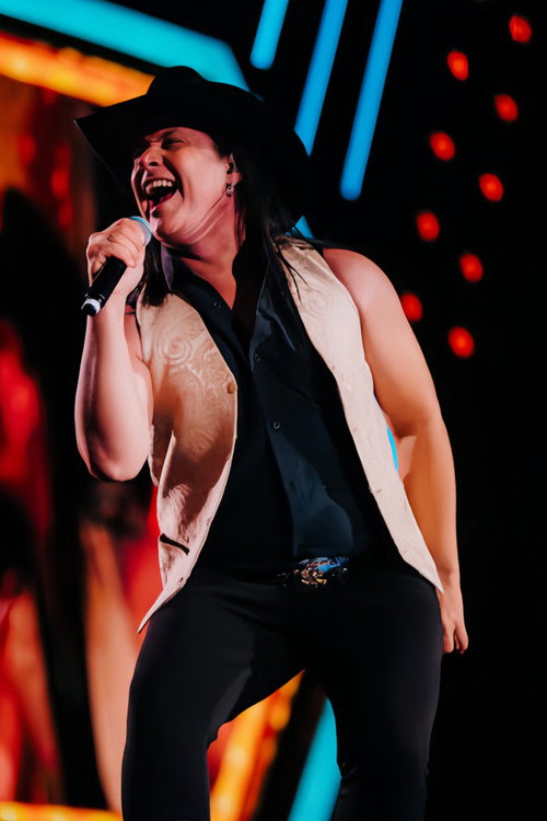 Raied Neto as Raied Neto