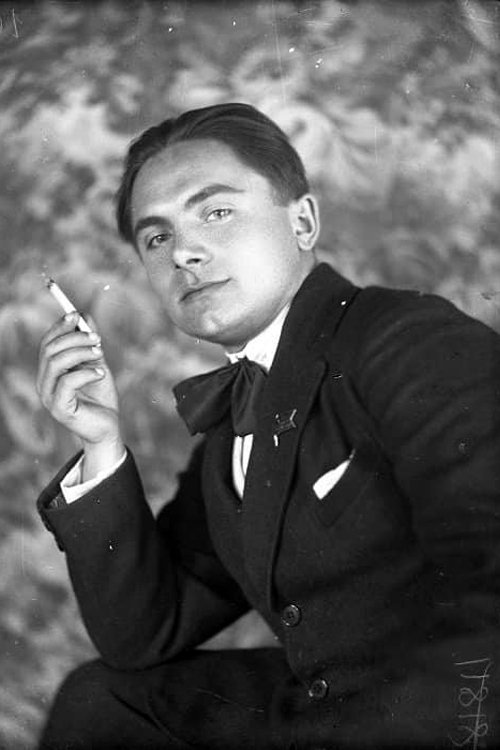 Maryan Krushelnytskyi as Jean Kolbacjuk