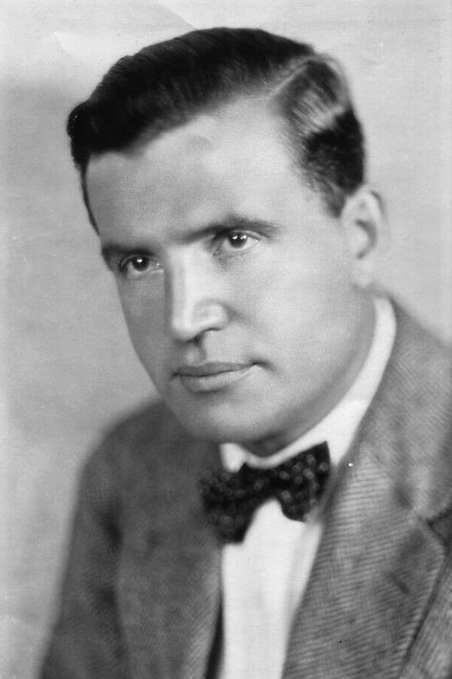 Rockliffe Fellowes as Owen [at 25] Conway