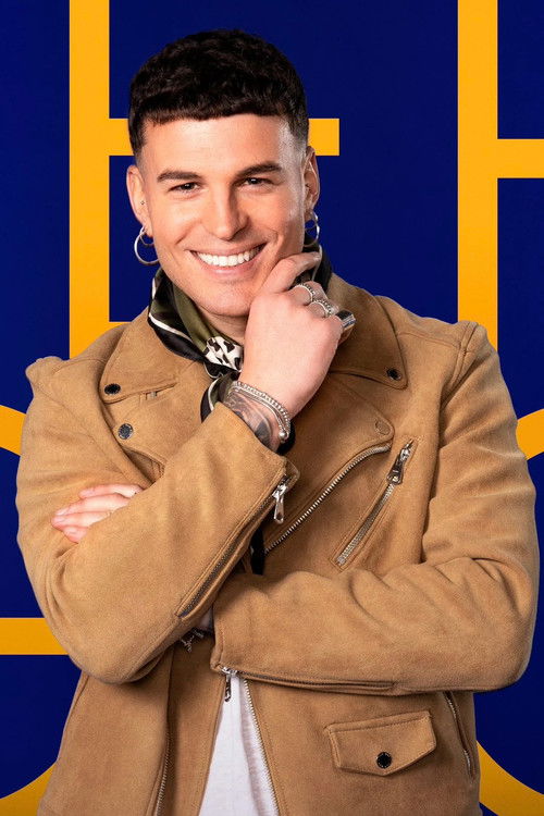 Sergio Aguilera as Participante