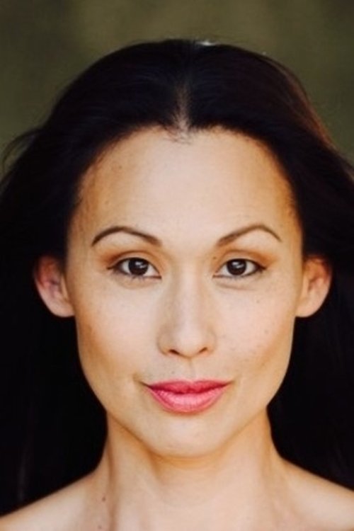 Nicole Bilderback as Leesu