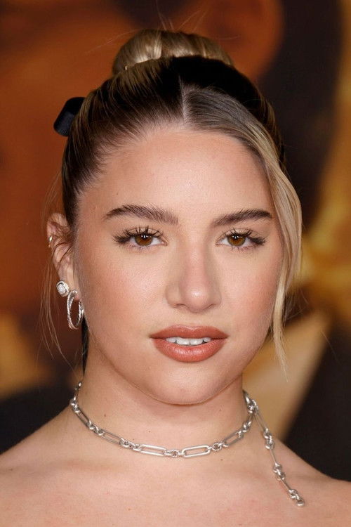 Mackenzie Ziegler as Kat