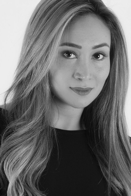 Kenny Astudillo as Silvia