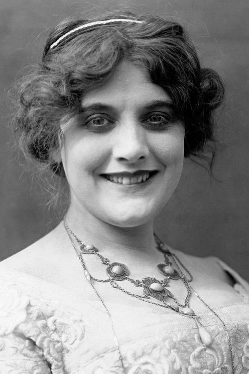 Ormi Hawley as Betty Brown