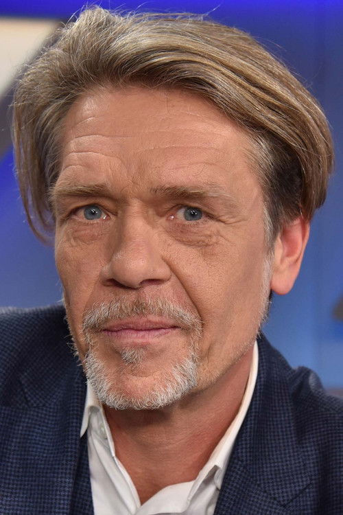 Hajo Schumacher as Self - Host