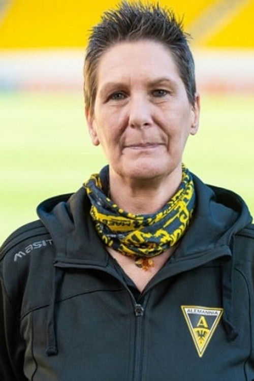 Susanne Czennia as Susanne Czennia