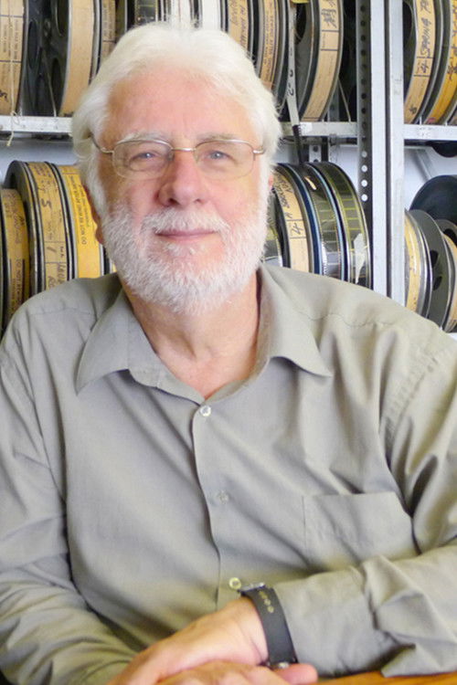 Dirk de Bruyn as Projectionist