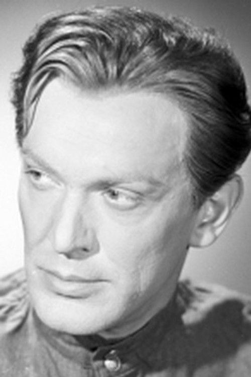 Józef Wyszomirski as General Karol Świerczewski