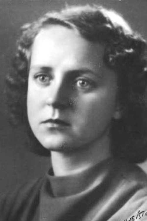 Tuulikki Pohjola as Paula Oliverstamm