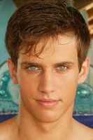 Davy Paxton as (archive footage)